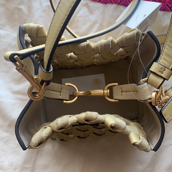 Tory Burch McGraw Woven Embossed Small Bucket Bag - Picture 9 of 12